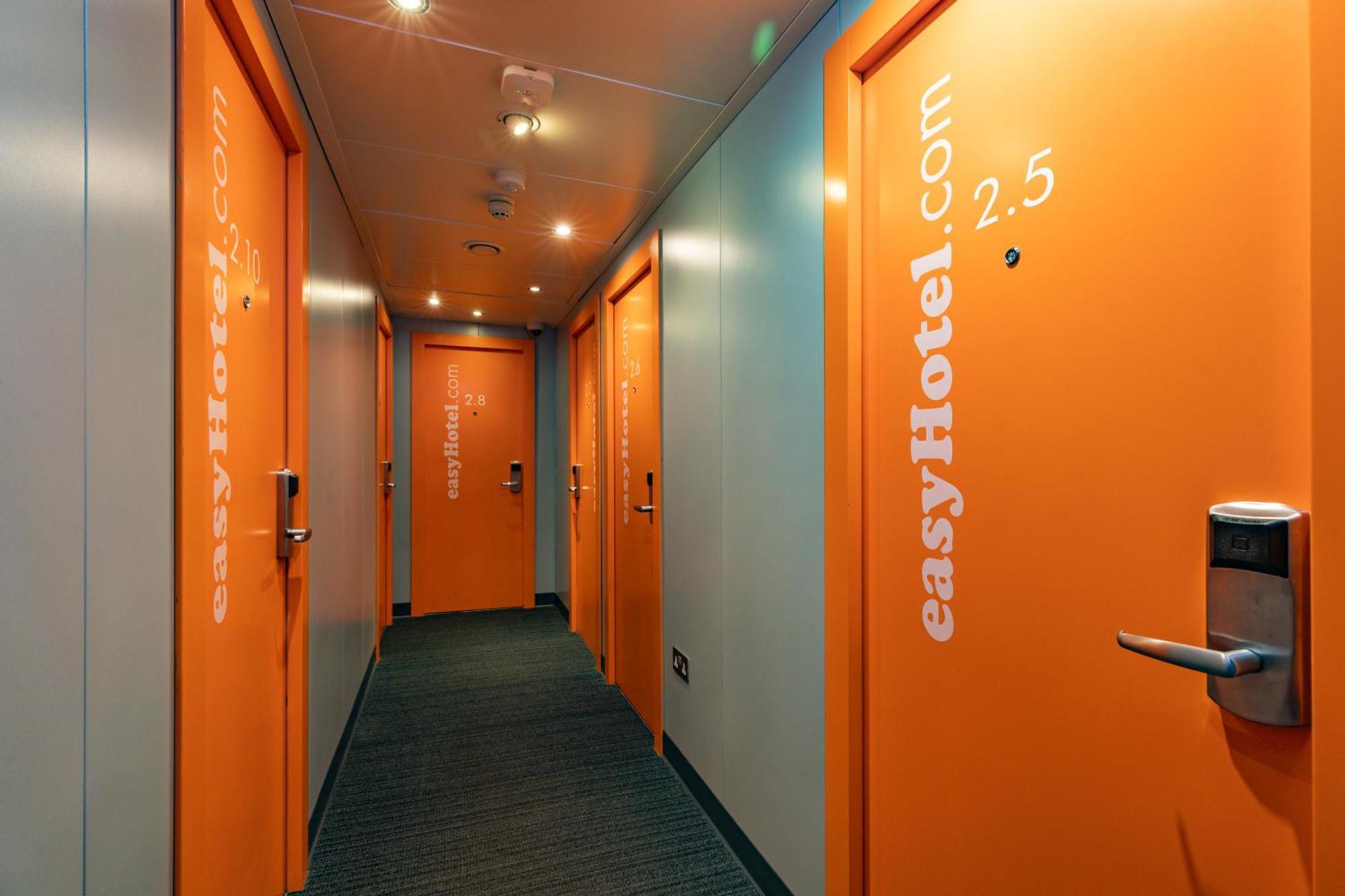 Easyhotel Εδιμβούργο Εξωτερικό φωτογραφία